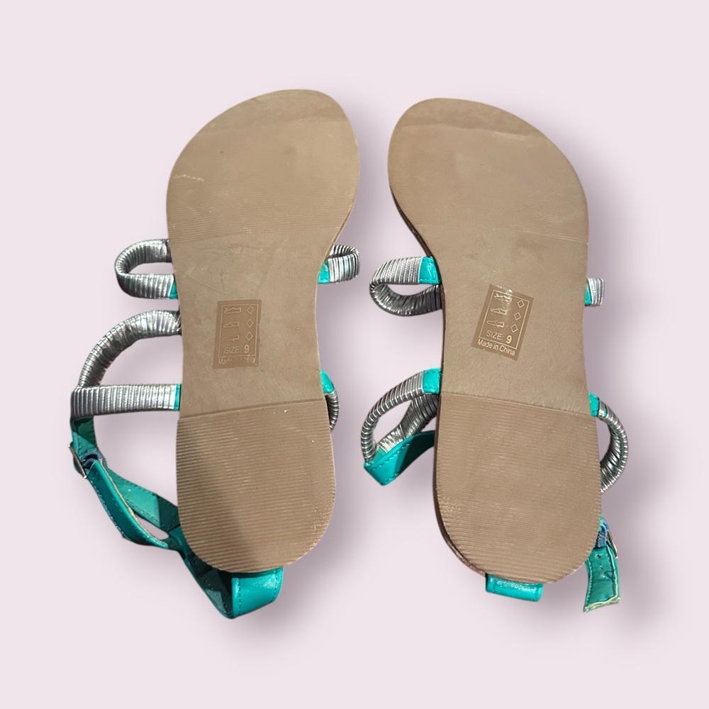 Women’s Promise Teal and Silver Metallic Strappy Toe-Loop Sandals Size 9 - Picture 8 of 9